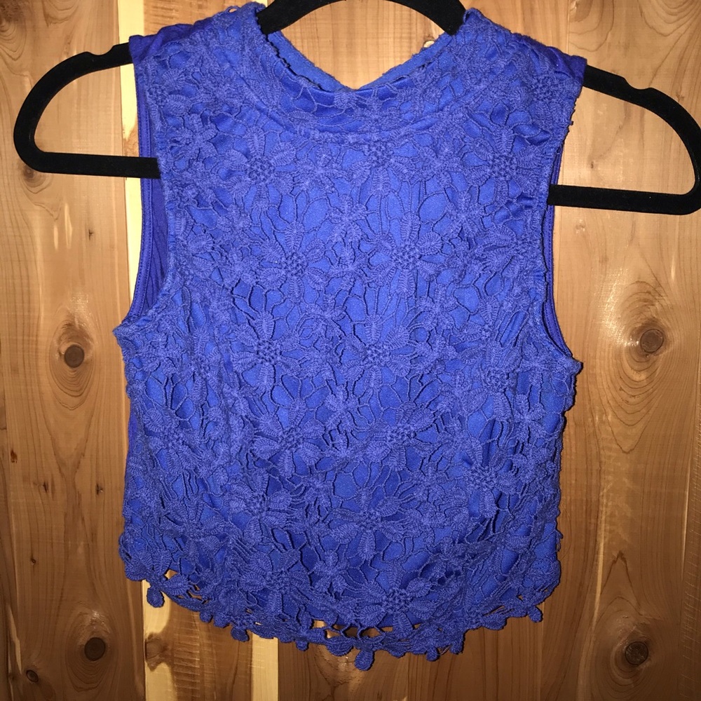Blue crop top
